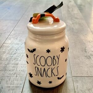 Rae Dunn x Scooby Doo Scooby Snacks Canister 6” Jar Mystery Machine